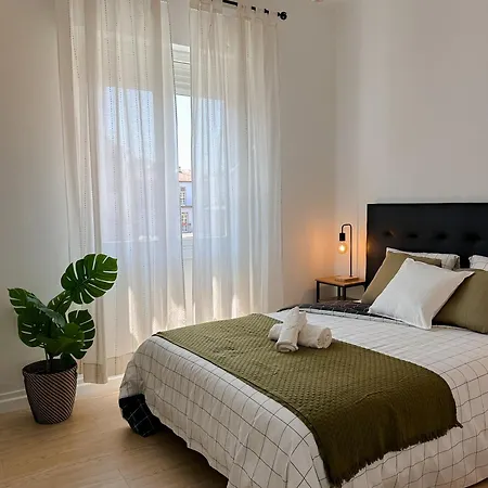 Airinos Da Ria アパート