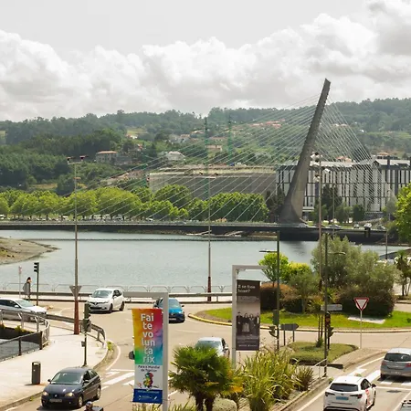 Airinos Da Ria アパート ポンテベドラ